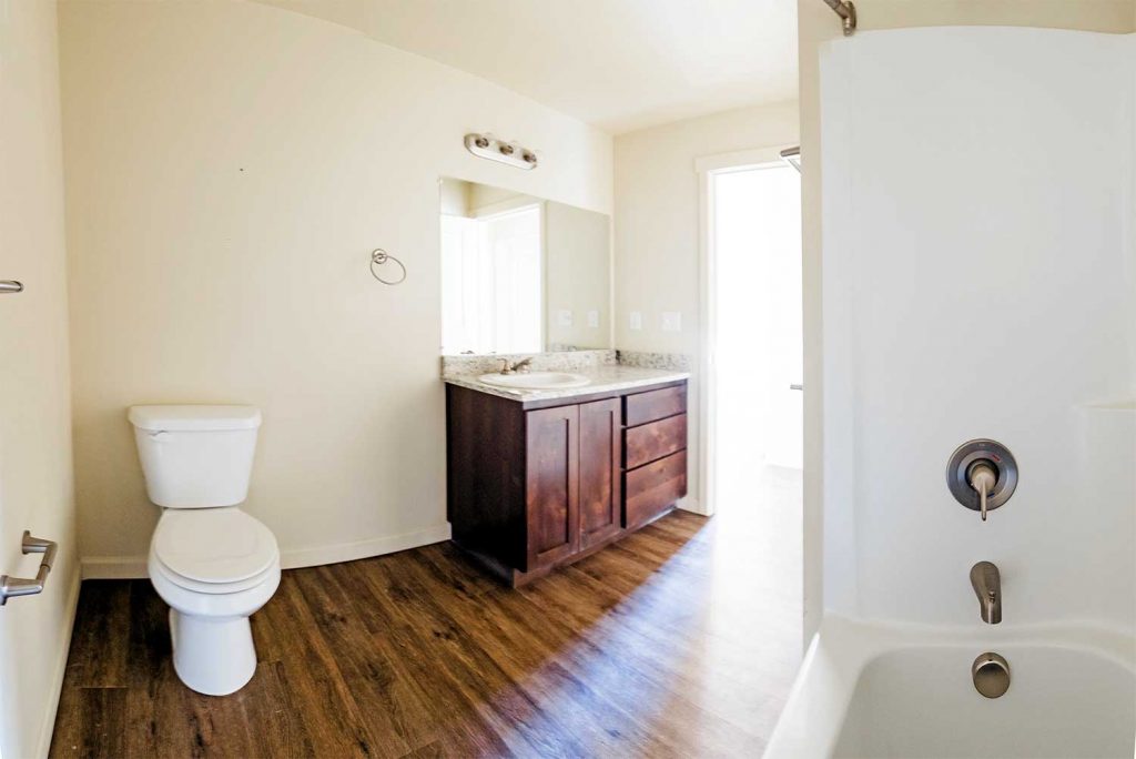 Windward Place Apartments - Lincoln City Oregon