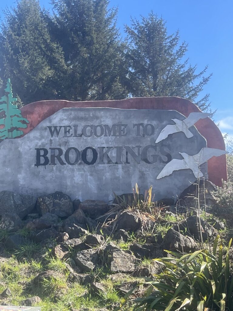 602 Easy Street Brookings Oregon