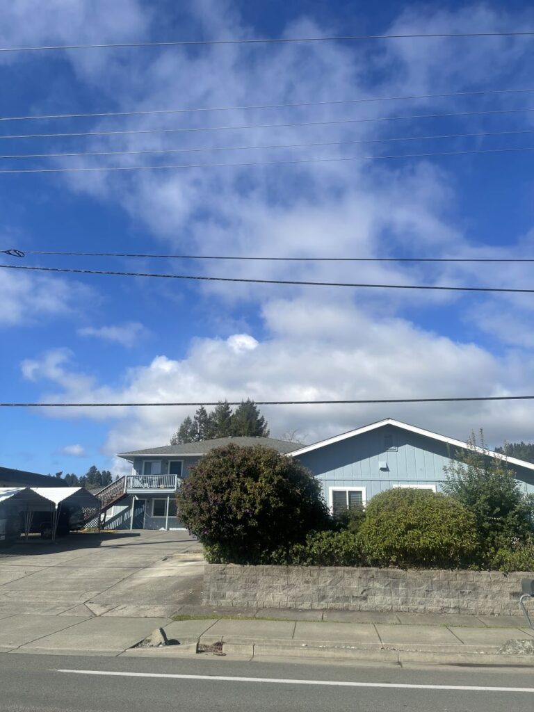 602 Easy Street Brookings Oregon