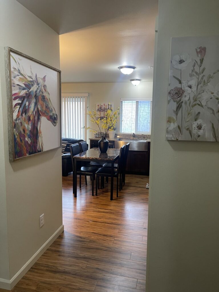 Windward Place Apartment - Lincoln City OR