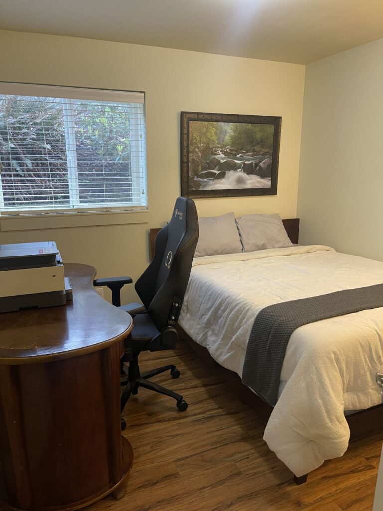 Windward Place Apartment - Lincoln City OR