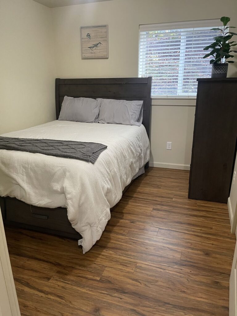 Windward Place Apartment - Lincoln City OR